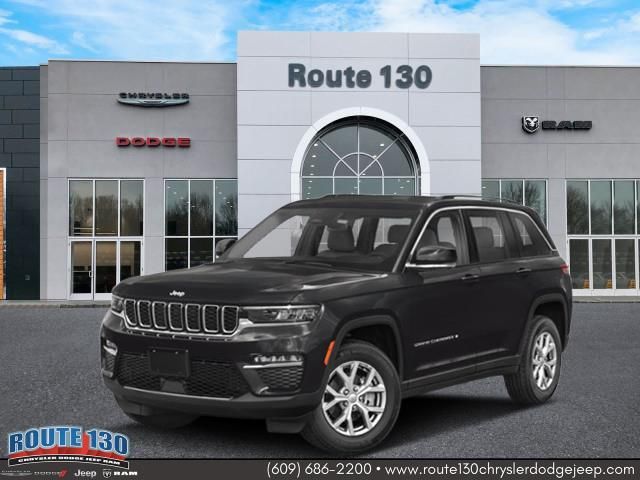 2025 Jeep Grand Cherokee Laredo X 4x4