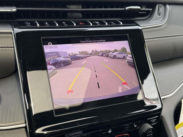 2025 Jeep Grand Cherokee Laredo X 4x4