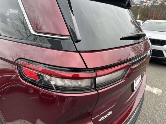 2025 Jeep Grand Cherokee LAREDO X 4X4 2025 Jeep Grand Cherokee LAREDO X 4X4