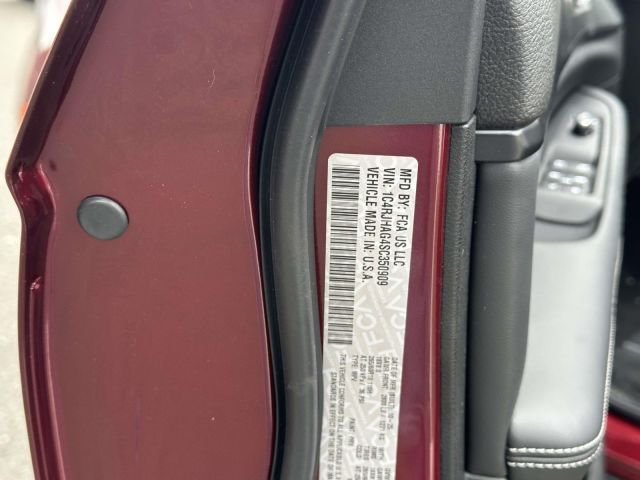 2025 Jeep Grand Cherokee LAREDO X 4X4 2025 Jeep Grand Cherokee LAREDO X 4X4