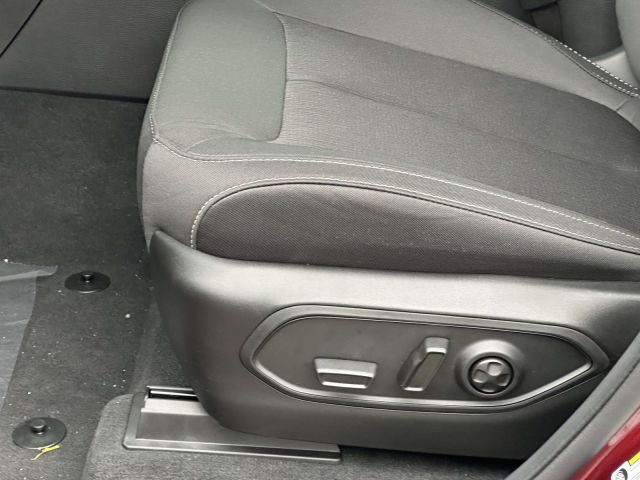 2025 Jeep Grand Cherokee LAREDO X 4X4 2025 Jeep Grand Cherokee LAREDO X 4X4