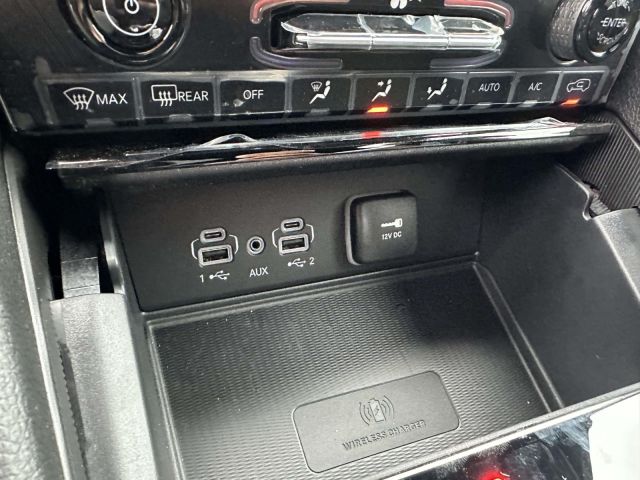 2025 Jeep Grand Cherokee LAREDO X 4X4 2025 Jeep Grand Cherokee LAREDO X 4X4