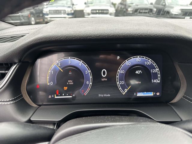 2025 Jeep Grand Cherokee LAREDO X 4X4 2025 Jeep Grand Cherokee LAREDO X 4X4