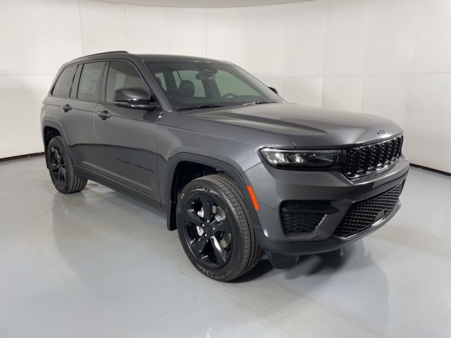 2025 Jeep Grand Cherokee Laredo 2025 Jeep Grand Cherokee Laredo