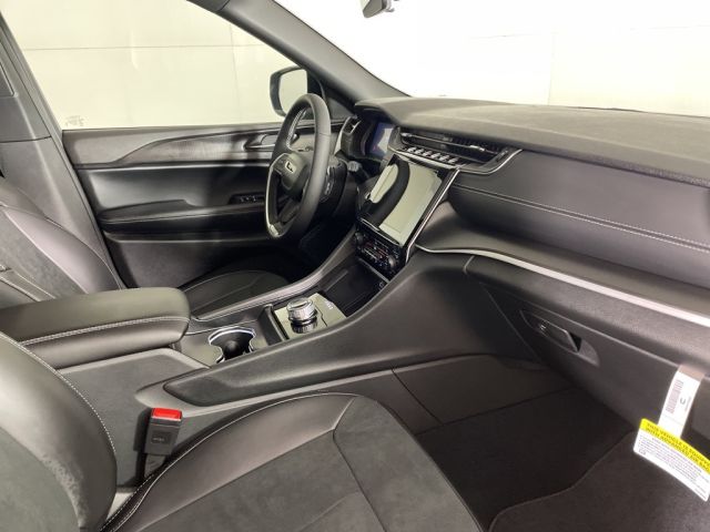 2025 Jeep Grand Cherokee Laredo 2025 Jeep Grand Cherokee Laredo