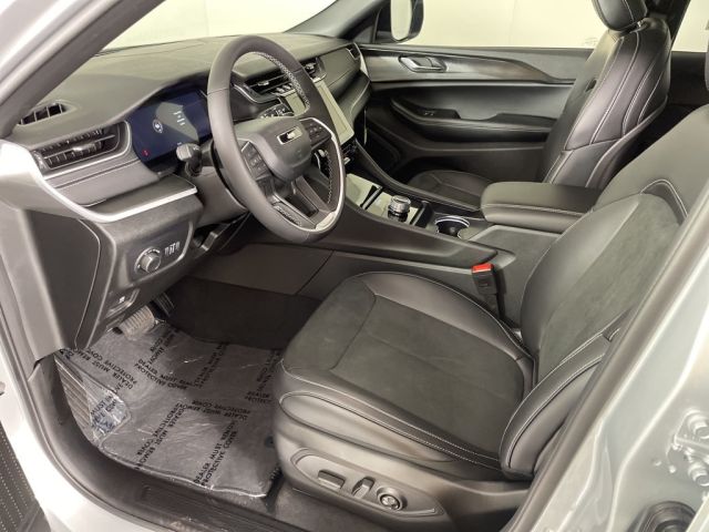 2025 Jeep Grand Cherokee Laredo 2025 Jeep Grand Cherokee Laredo