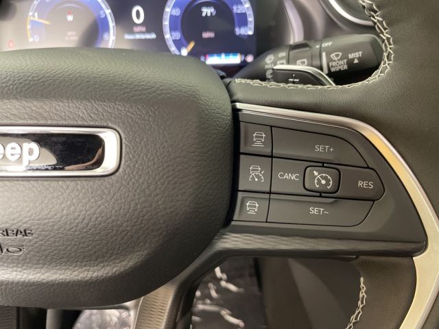 2025 Jeep Grand Cherokee Laredo 2025 Jeep Grand Cherokee Laredo