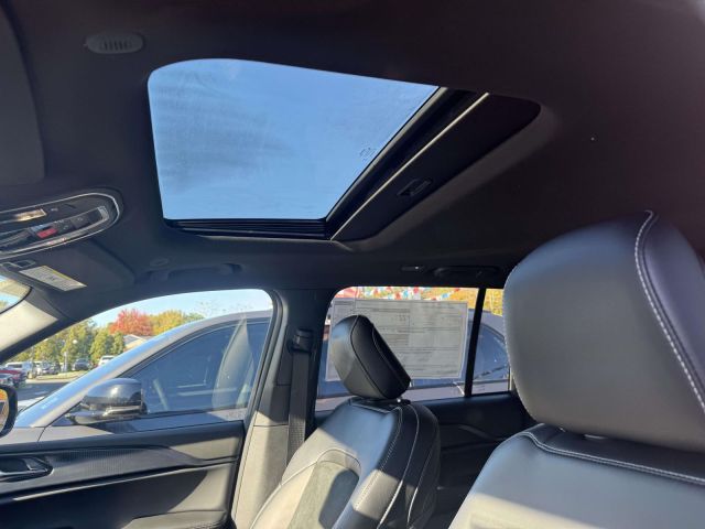 2025 Jeep Grand Cherokee ALTITUDE X 4X4