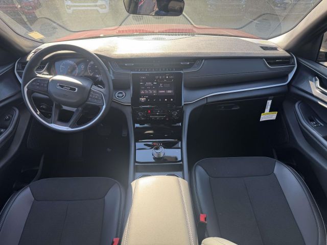 2025 Jeep Grand Cherokee ALTITUDE X 4X4