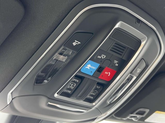 2025 Jeep Grand Cherokee Laredo X 4x4