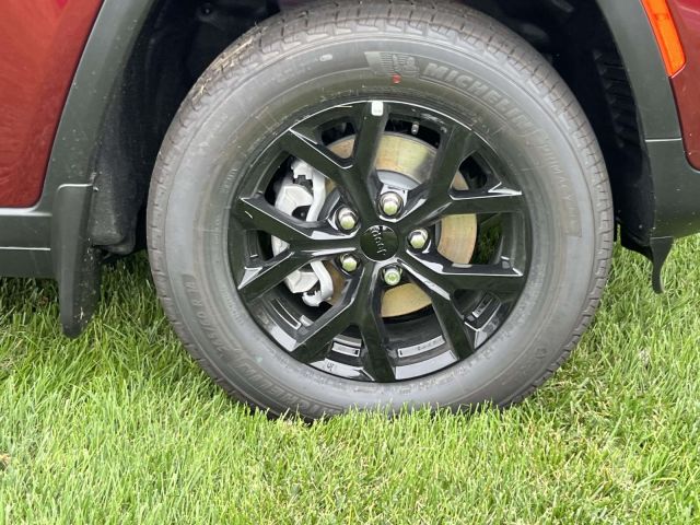 2025 Jeep Grand Cherokee Altitude X 4x4