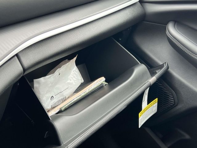 2025 Jeep Grand Cherokee Altitude X 4x4