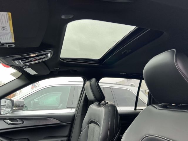 2025 Jeep Grand Cherokee Altitude X 4x4