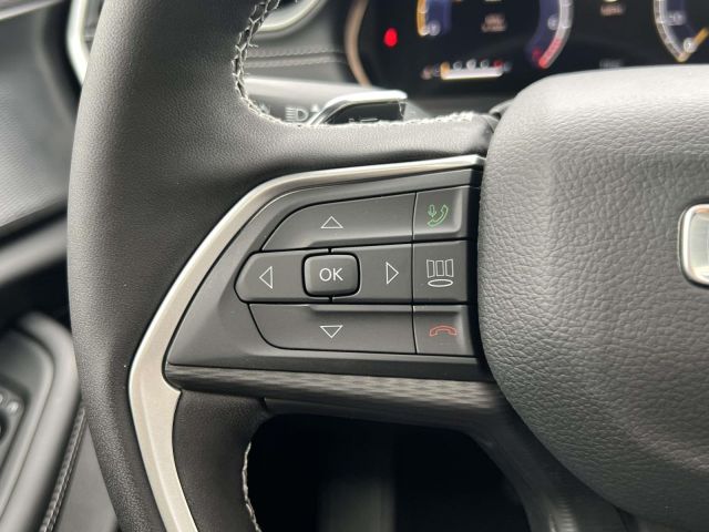 2025 Jeep Grand Cherokee Altitude X 4x4