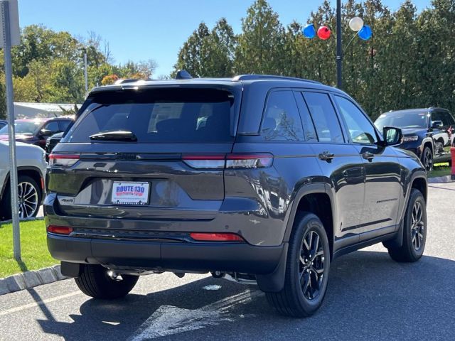2025 Jeep Grand Cherokee Altitude X 4x4