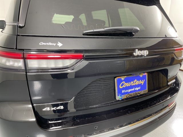 2025 Jeep Grand Cherokee Laredo X 2025 Jeep Grand Cherokee Laredo X