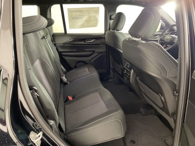 2025 Jeep Grand Cherokee Laredo X 2025 Jeep Grand Cherokee Laredo X