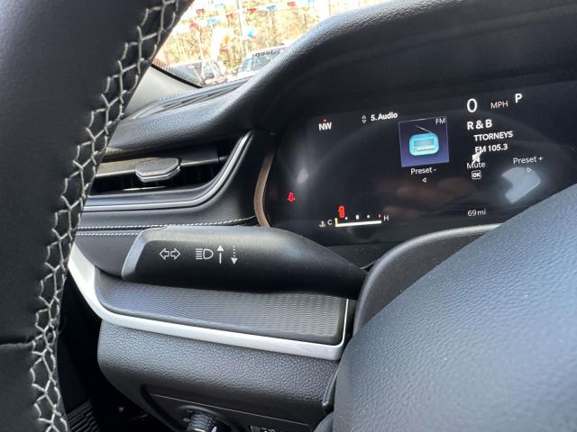 2025 Jeep Grand Cherokee Laredo 4x4 2025 Jeep Grand Cherokee Laredo 4x4