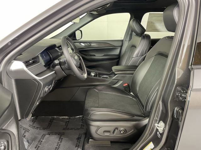 2025 Jeep Grand Cherokee Altitude X 2025 Jeep Grand Cherokee Altitude X