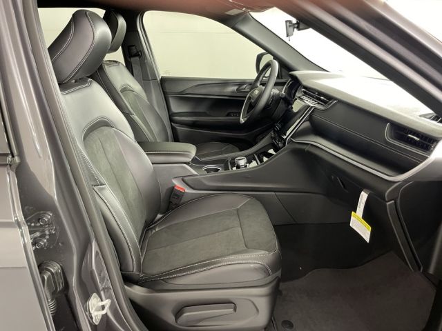 2025 Jeep Grand Cherokee Altitude X 2025 Jeep Grand Cherokee Altitude X