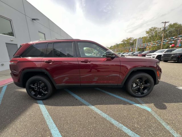 2025 Jeep Grand Cherokee Limited 4x4