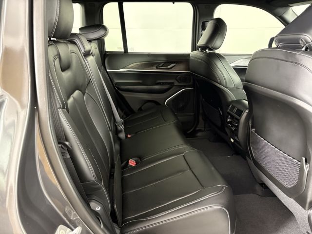 2025 Jeep Grand Cherokee Limited 2025 Jeep Grand Cherokee Limited