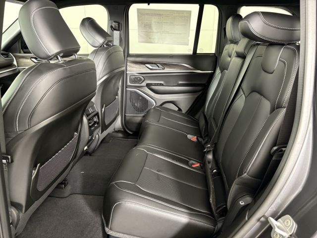 2025 Jeep Grand Cherokee Limited 2025 Jeep Grand Cherokee Limited