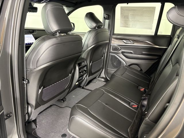 2025 Jeep Grand Cherokee Limited 2025 Jeep Grand Cherokee Limited