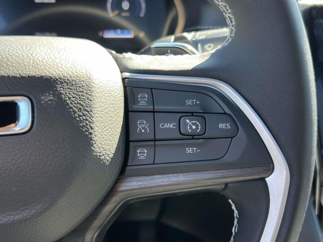 2025 Jeep Grand Cherokee Limited 4x4