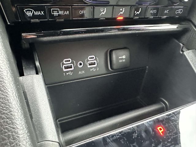 2025 Jeep Grand Cherokee LIMITED 4X4 2025 Jeep Grand Cherokee LIMITED 4X4