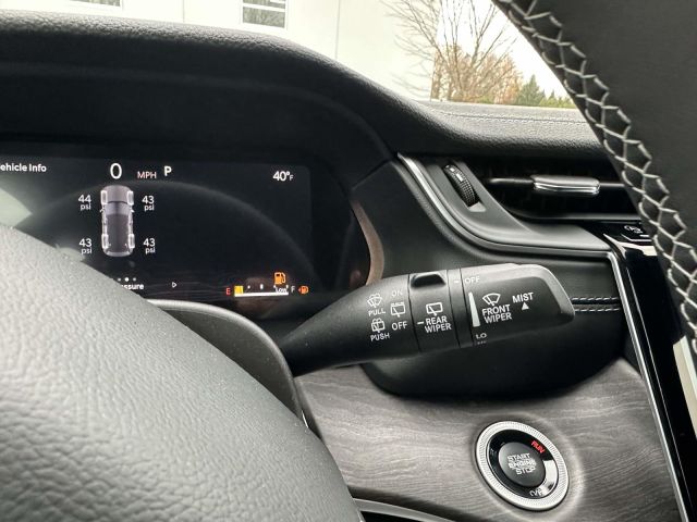 2025 Jeep Grand Cherokee LIMITED 4X4 2025 Jeep Grand Cherokee LIMITED 4X4