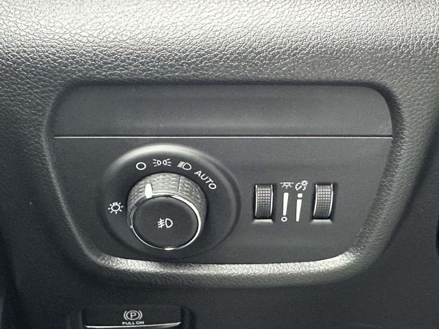 2025 Jeep Grand Cherokee LIMITED 4X4 2025 Jeep Grand Cherokee LIMITED 4X4