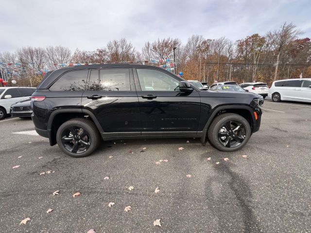 2025 Jeep Grand Cherokee Limited 4x4