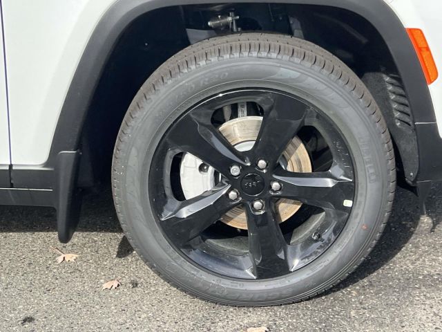 2025 Jeep Grand Cherokee Limited 4x4 2025 Jeep Grand Cherokee Limited 4x4