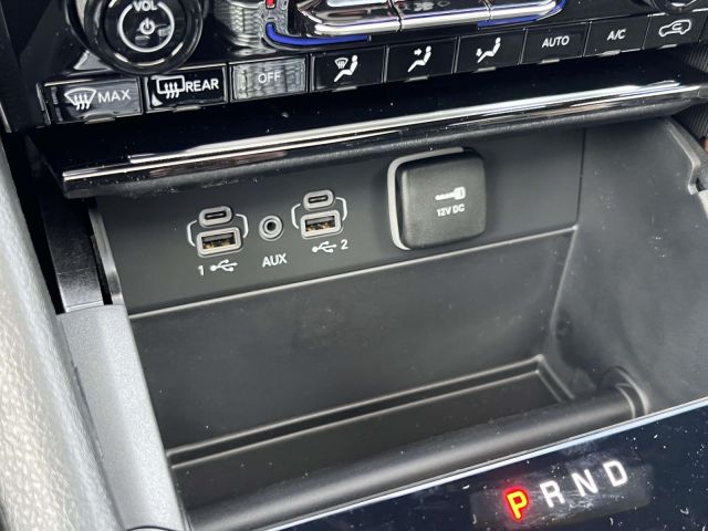 2025 Jeep Grand Cherokee Limited 4x4 2025 Jeep Grand Cherokee Limited 4x4