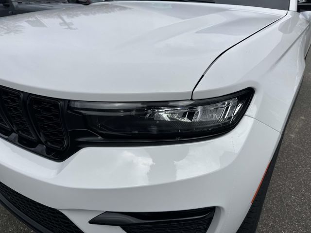 2025 Jeep Grand Cherokee Limited 4x4 2025 Jeep Grand Cherokee Limited 4x4