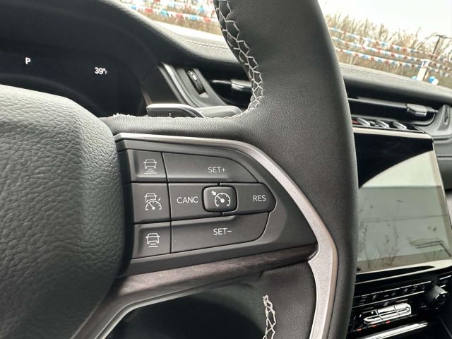 2025 Jeep Grand Cherokee Limited 4x4 2025 Jeep Grand Cherokee Limited 4x4