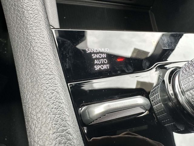 2025 Jeep Grand Cherokee Limited 4x4 2025 Jeep Grand Cherokee Limited 4x4