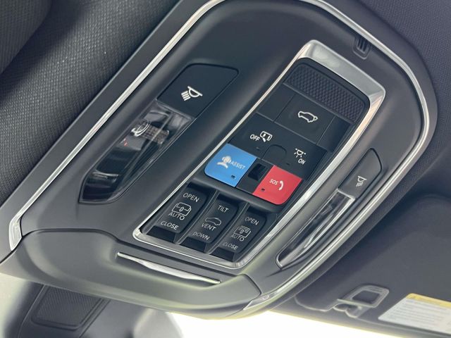 2025 Jeep Grand Cherokee Limited 4x4 2025 Jeep Grand Cherokee Limited 4x4