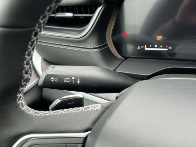 2025 Jeep Grand Cherokee Limited 4x4 2025 Jeep Grand Cherokee Limited 4x4