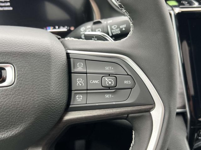 2025 Jeep Grand Cherokee Limited 4x4 2025 Jeep Grand Cherokee Limited 4x4