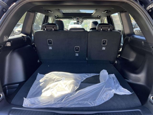 2025 Jeep Grand Cherokee Limited 4x4 2025 Jeep Grand Cherokee Limited 4x4