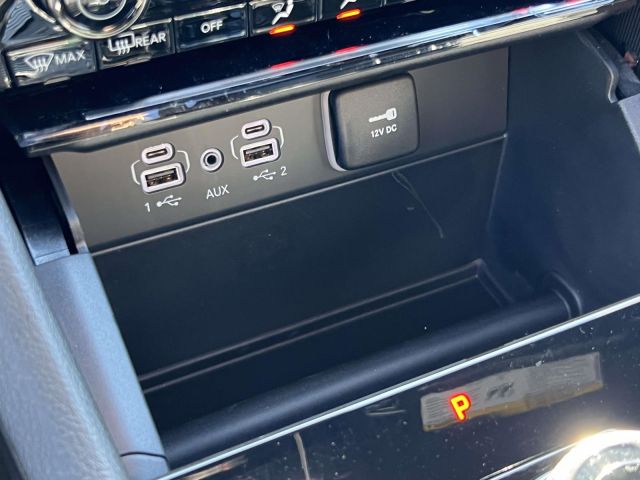 2025 Jeep Grand Cherokee Limited 4x4 2025 Jeep Grand Cherokee Limited 4x4