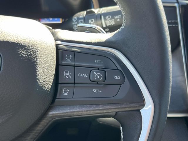 2025 Jeep Grand Cherokee Limited 4x4 2025 Jeep Grand Cherokee Limited 4x4