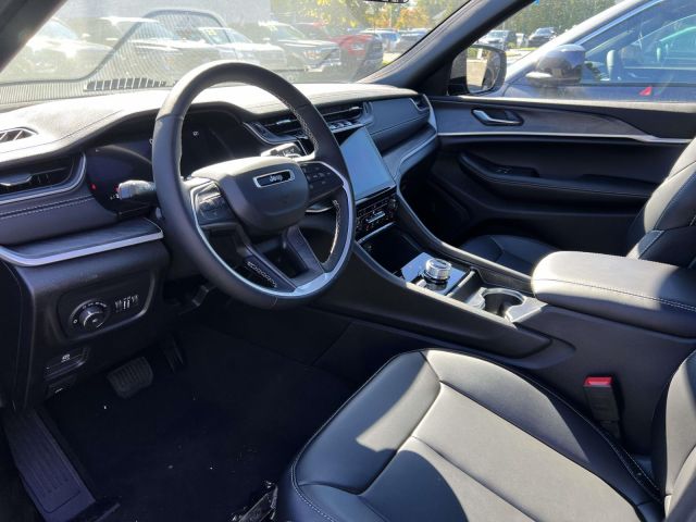 2025 Jeep Grand Cherokee Limited 4x4 2025 Jeep Grand Cherokee Limited 4x4