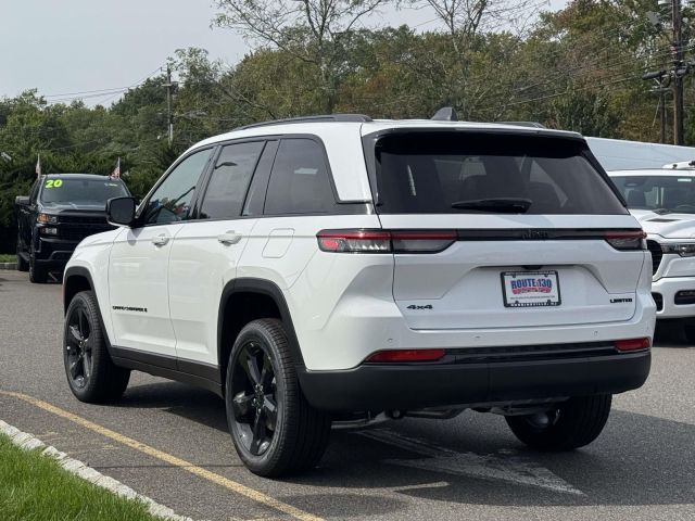 2025 Jeep Grand Cherokee Limited 4x4 2025 Jeep Grand Cherokee Limited 4x4
