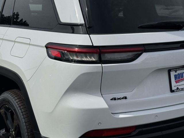 2025 Jeep Grand Cherokee Limited 4x4 2025 Jeep Grand Cherokee Limited 4x4