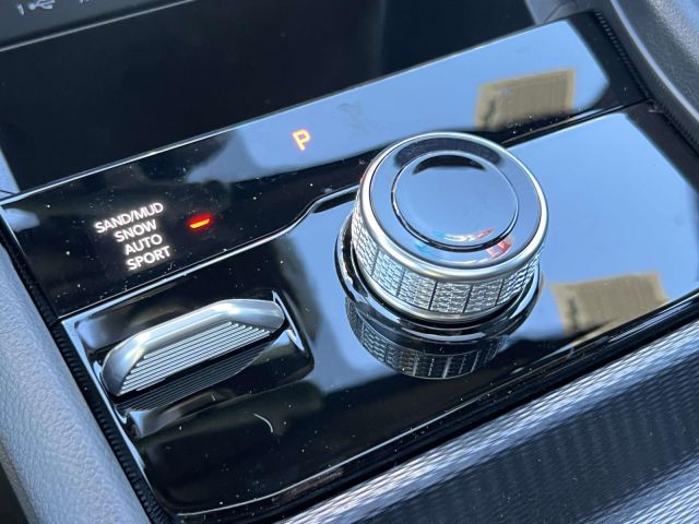 2025 Jeep Grand Cherokee Limited 4x4 2025 Jeep Grand Cherokee Limited 4x4