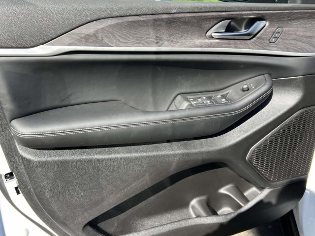 2025 Jeep Grand Cherokee Limited 4x4 2025 Jeep Grand Cherokee Limited 4x4