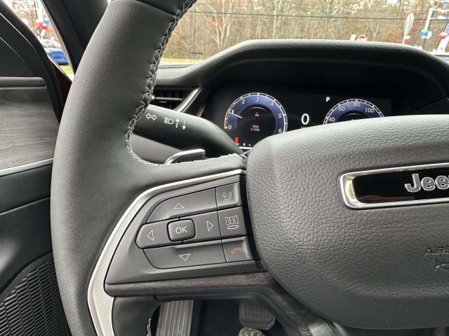 2025 Jeep Grand Cherokee LIMITED 4X4 2025 Jeep Grand Cherokee LIMITED 4X4